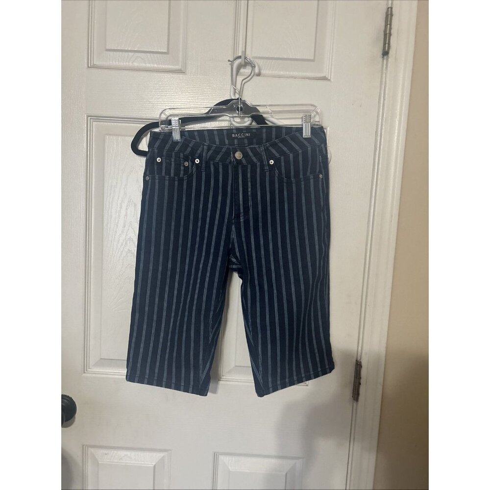 Baccini Womens Size 6 Blue Stripped Capri Pants